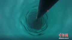 中国极地冰层钻探突破国